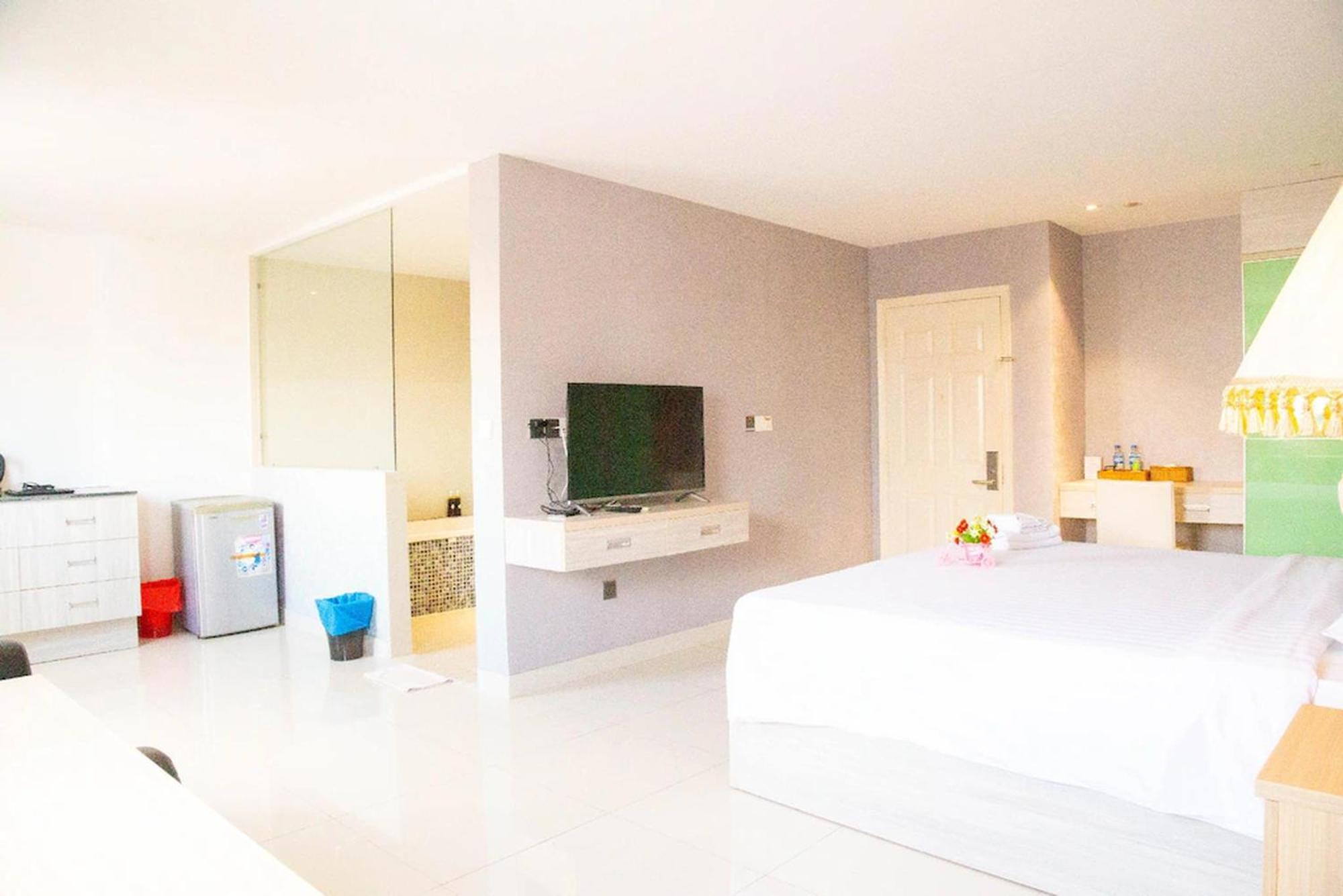 Belvilla Luxury Near Secc Formerly Sunshine Garden Apartment Ho Chi Minh City