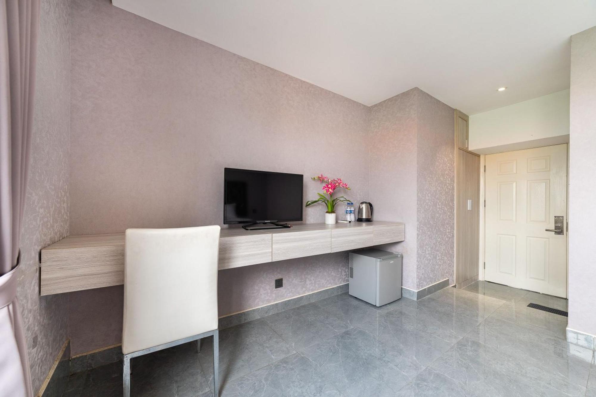 Belvilla Luxury Near Secc Formerly Sunshine Garden Ho Chi Minh City