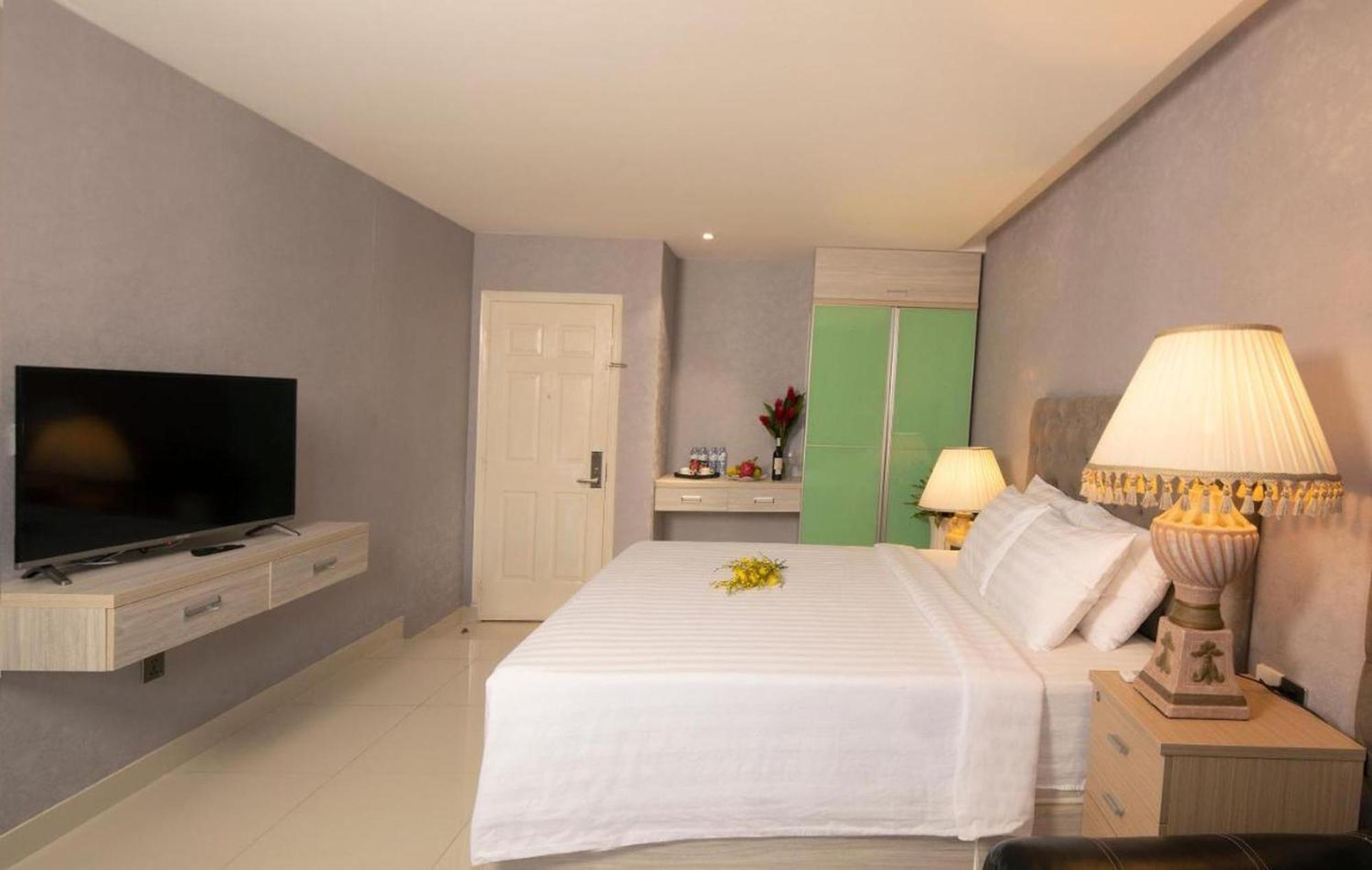 Belvilla Luxury Near Secc Formerly Sunshine Garden Apartment