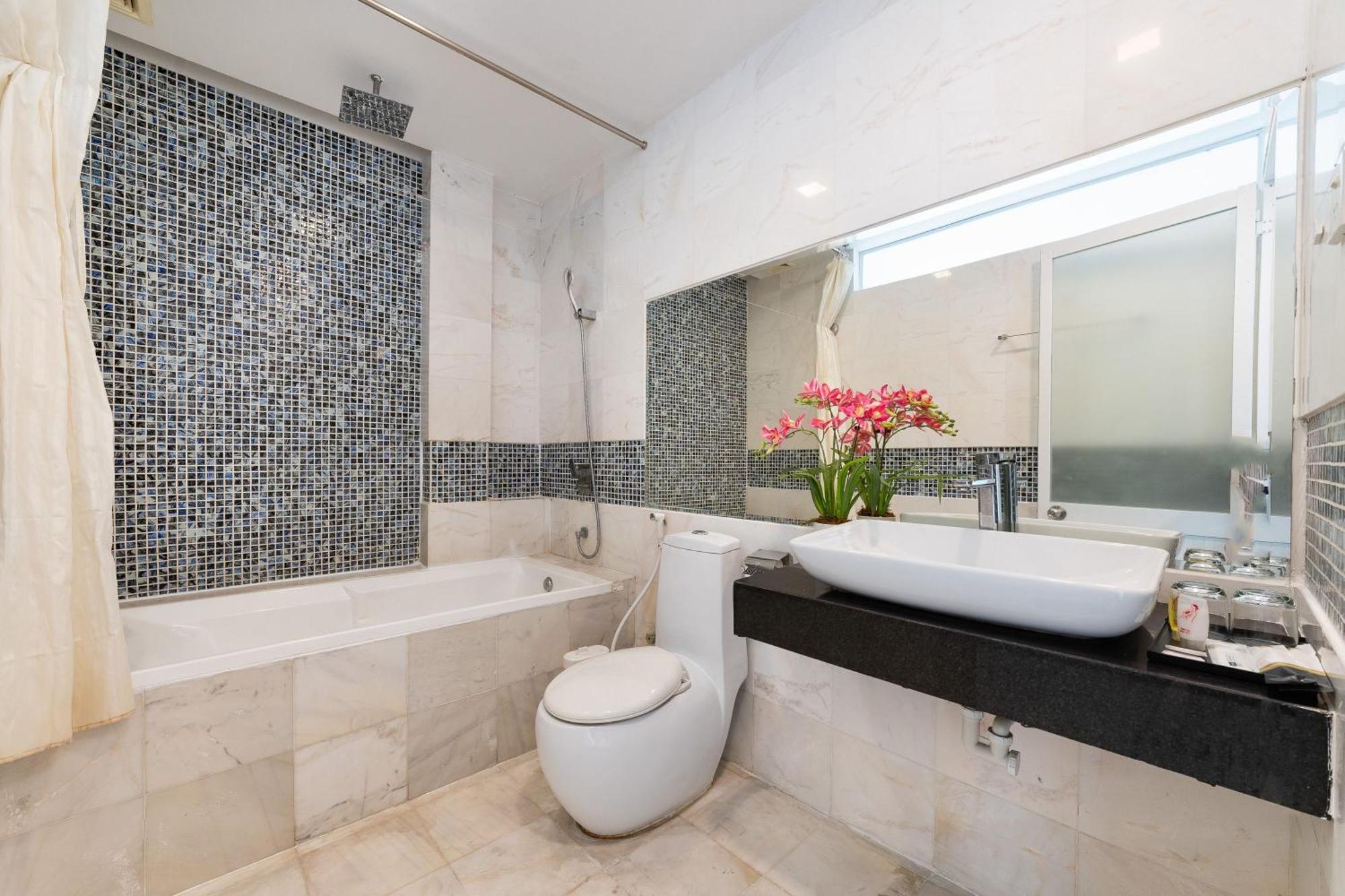 Belvilla Luxury Near Secc Formerly Sunshine Garden Apartment