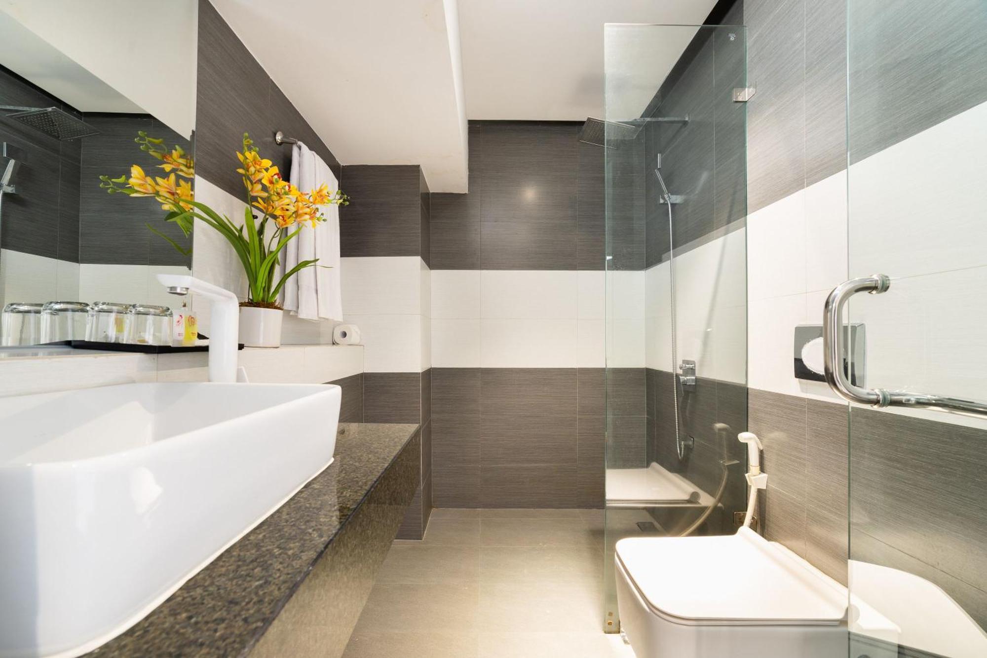 Apartment Belvilla Luxury Near Secc Formerly Sunshine Garden Ho Chi Minh City